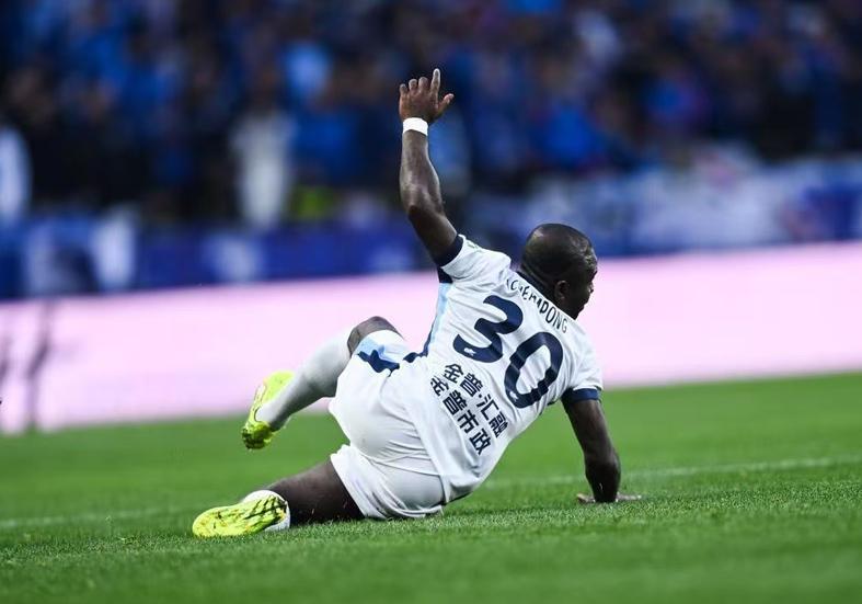 乐鱼体育-中超第2轮大预测：京鲁战平！蓉城两连胜 大连首胜！铜梁龙赢铁人