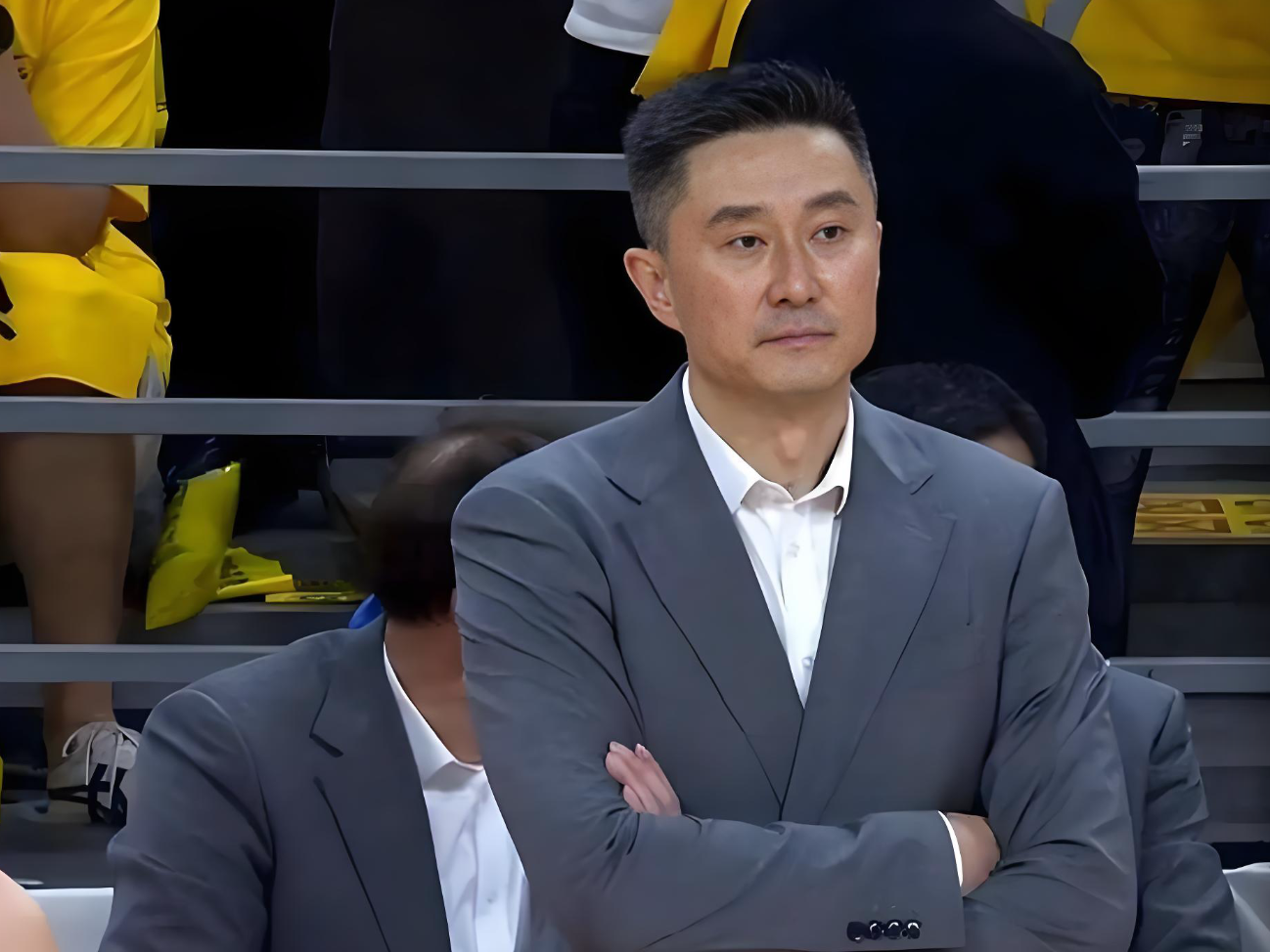 乐鱼官方下载-领先18分却输球！杜锋给球迷留下3大谜题，让人看不懂